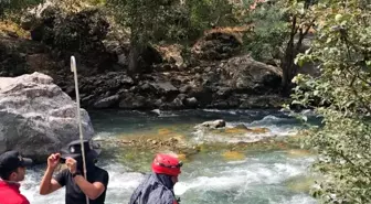 Yüksekova'da Kaybolan Genç İçin Arama Çalışmaları Yeniden Başlatıldı