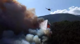 Karabük'te Orman Yangını Kontrol Altına Alınmaya Çalışılıyor