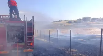 Adıyaman'da Anız Yangını Kontrol Altına Alındı