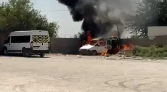 Nusaybin'de Park Halindeki Araç Yandı