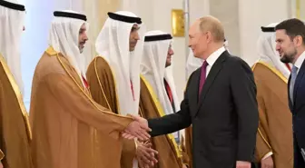 Putin, Trump ile Görüşme İçin BAE'yi Önerdi