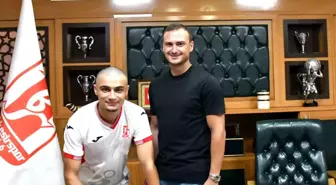 Balıkesirspor, Yiğit Bayındır ile 1 Yıllık Kiralık Sözleşme İmzaladı