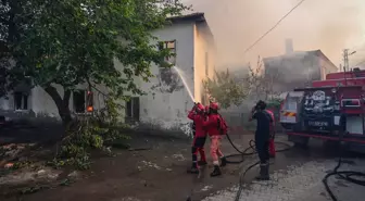 Çanakkale'de tahliye edilen köy alevlere teslim oldu