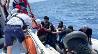 Seferihisar Açıklarında Düzensiz Göçmen Kurtarma Operasyonu
