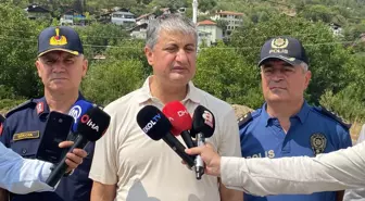 Karabük'te Orman Yangını Kontrol Altına Alınmaya Çalışılıyor