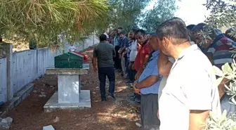 Aydın'da Üniversite Öğrencisi Vuruldu, Cenazesi Mersin'de Toprağa Verildi