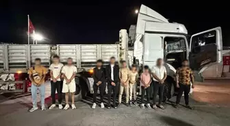 Konya'da Tırda Düzensiz Göçmen ve Kaçak Elektronik Sigara Operasyonu