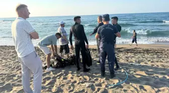 Karasu'da Dalgalar Arasında Kaybolan 16 Yaşındaki Çocuğun Cansız Bedeni Bulundu