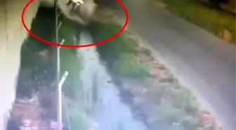 Hatay'da Kontrol Kaybı Sonucu Araç Sulama Kanalına Düştü