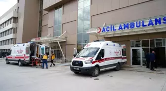 Erzincan'da Trafik Kazası: 1 Ölü, 3 Yaralı