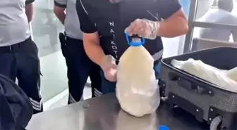 Yüksekova Havalimanı'nda 12 Kilo Uyuşturucu Ele Geçirildi