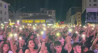 Sorgun'da 4. SORFEST Rüzgarı: Eypio ve Gülden İle Başladı