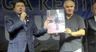 Adalet Bakanı Yılmaz Tunç'a duygulandıran hediye