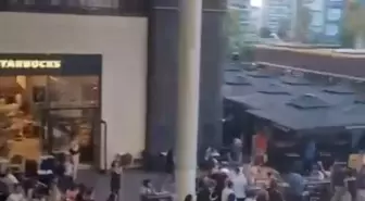 Deprem Sırasında AVM'deki Panik Anları Kamerada