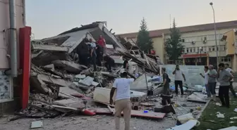 Balıkesir'de korkutan deprem! Açıklamalar peş peşe geldi