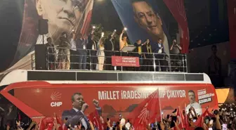 Özgür Özel Tokat'ta Erken Seçim Çağrısı Yaptı