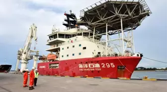 Çin Tasarımı Kanal Açma Gemisi Brunei'de Göreve Başladı