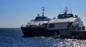 Avşa Adası Açıklarında Deniz Otobüsü Kazası: Yolcular Güvenle Tahliye Edildi