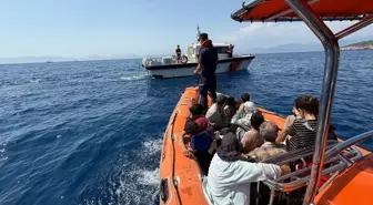 Dalyan'da Mahsur Kalan 24 Kaçak Göçmen Kurtarıldı
