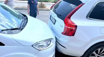 Van'da Zincirleme Trafik Kazası: 1 Yaralı