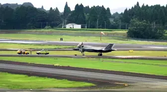 F-35B Savaş Uçağı Japonya'da Acil İniş Yaptı