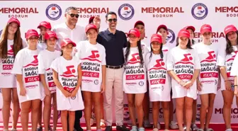 Memorial ve Yüzme Federasyonu Bodrum'da Sağlığa Kulaç Attı