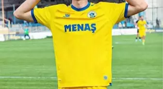 Menemen FK'dan Ayrılan Çağrı Fedai, Amed Sportif'e İmza Attı