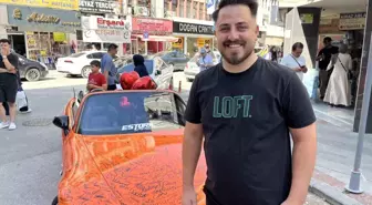 Konya'da Otomobile İmza Atma Trend Oldu