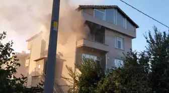 Tekirdağ'da Apartman Yangını Kontrol Altına Alındı