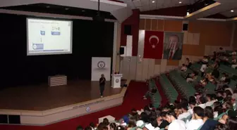 AFAD'dan Üniversite Öğrencilerine Temel Afet Farkındalığı Eğitimi