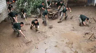 Çin'in Gansu Eyaletinde Sel Felaketi: Afet Yardım Çalışmaları Başlatıldı