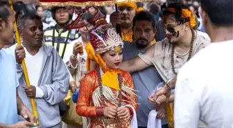 Nepal'de Geleneksel İnek Festivali Kutlandı