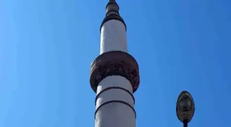 Tarihi Yeşilli Cami Depremde Hasar Gördü