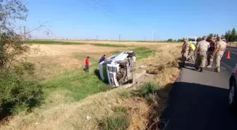 Diyarbakır'da Minibüs Devrildi: 1 Yaralı