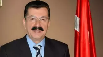 Eski Esnaf ve Sanatkarlar Odası Başkanı Hulisi Akşit Evinde Ölü Bulundu