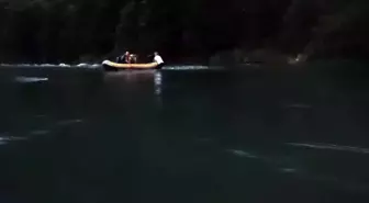 Giresun'da Balık Avlayan Gençler Baraj Suları Nedeniyle Mahsur Kaldı