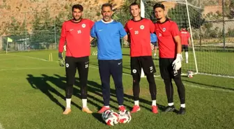 Isparta32 Spor Kalecileri Yoğun Antrenmanlarla Hazırlanıyor