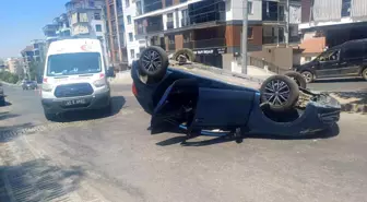 Manisa'da Takla Atan Otomobilin Sürücüsü Yara Almadan Kurtuldu