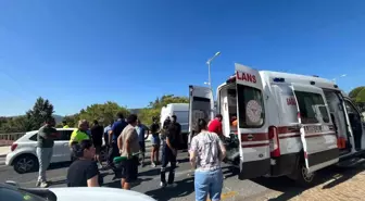 Menteşe'de Minibüs Yayaya Çarptı: Bir Kadın Yaralı