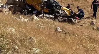Sivas'ta Şarampole Uçan Otomobilde Bir Kişi Hayatını Kaybetti