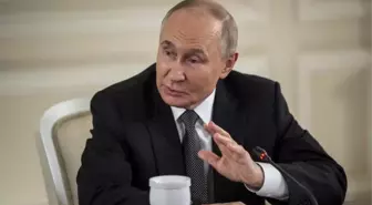 Putin ve Paşinyan Telefonda Görüştü