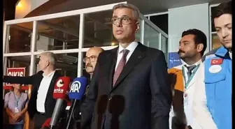 Sağlık Bakanı Balıkesir'deki Depremin Yaralılarını Ziyaret Etti