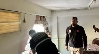 Balıkesir Sındırgı'da Deprem Sonrası Hasar Tespiti Yapıldı