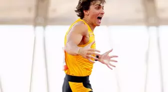 Armand Duplantis, sırıkla atlamada 13. kez dünya rekoru kırdı