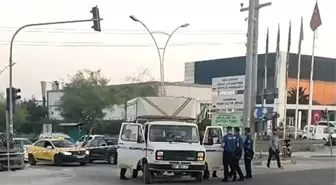 Mersin'de Baba Oğlunu ve Arkadaşını Silahla Yaraladı