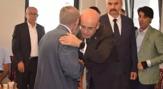Bakan Şimşek, Ağabeyi İçin Taziyeleri Kabul Etti