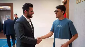 Hüseyin Okandan, YKS Türkiye 3.'sü Ahmet Yasin Ekmen ile Buluştu