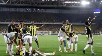 Fenerbahçe, Feyenoord'u 5-2 Geçerek Play-Off Turuna Yükseldi