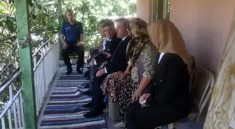 Kaymakam Mücahit Ünal'dan Şehit ve Gazi Yakınlarına İlk Ziyaret