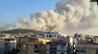 İzmir Buca'da Orman Dışı Alan Yangınına Hava ve Karadan Müdaheler Devam Ediyor